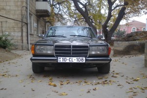 Mercedes E 230 1982