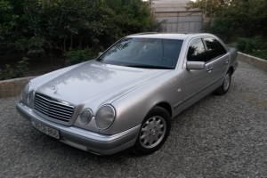 Mercedes E 270 1999