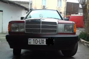 Mercedes 190 