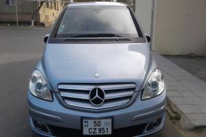 Mercedes B 200 