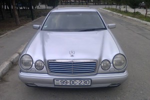 Mercedes E 240 1999